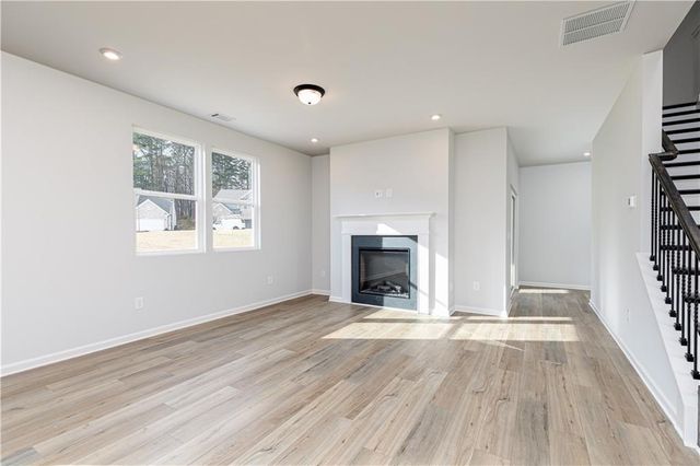 2056 Jordan Knoll Lane, Lawrenceville, GA 30043