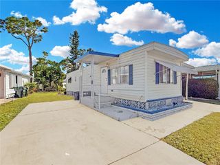 5559 HOLIDAY PARK BOULEVARD, North Port, FL 34287