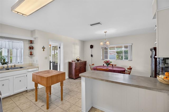 404 W BELVEDERE STREET, Lakeland, FL 33803
