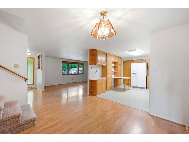 1917 Estrella Ave, Loveland, CO 80538