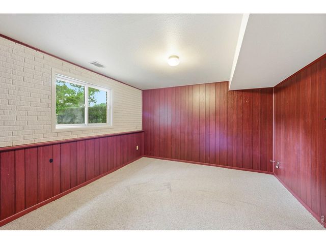1917 Estrella Ave, Loveland, CO 80538