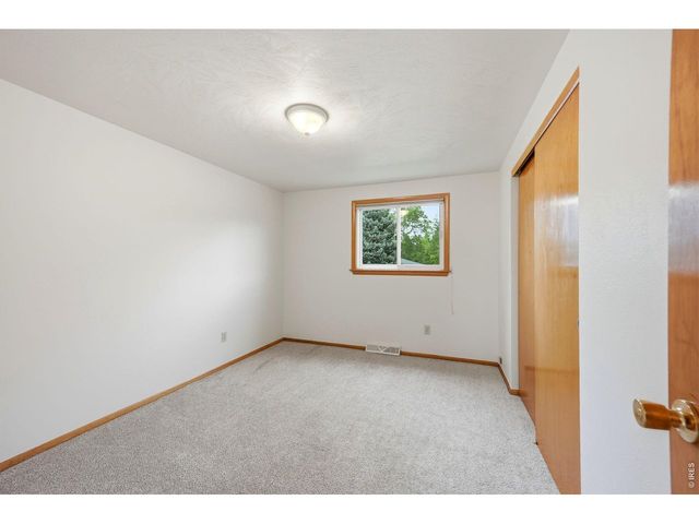 1917 Estrella Ave, Loveland, CO 80538