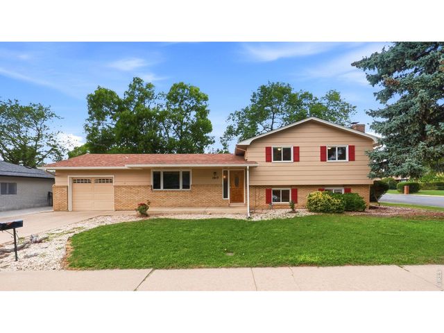1917 Estrella Ave, Loveland, CO 80538