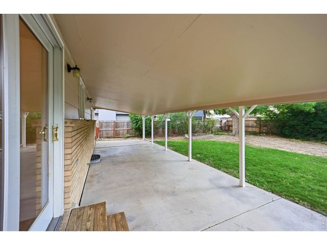 1917 Estrella Ave, Loveland, CO 80538