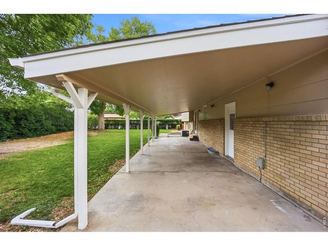 1917 Estrella Ave, Loveland, CO 80538