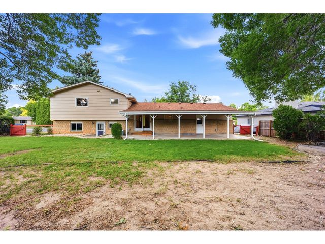 1917 Estrella Ave, Loveland, CO 80538