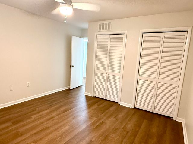 5260 Crossbow Cir Unit 1B, Roanoke, VA 24018