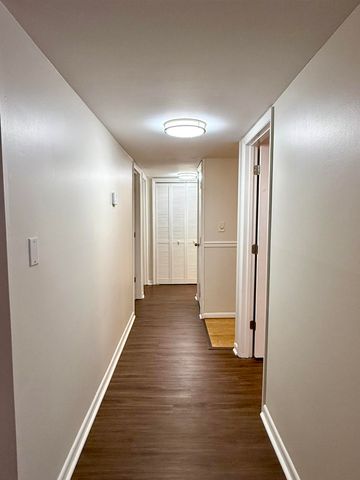 5260 Crossbow Cir Unit 1B, Roanoke, VA 24018
