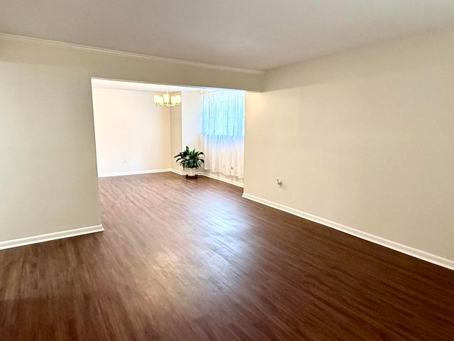 5260 Crossbow Cir Unit 1B, Roanoke, VA 24018