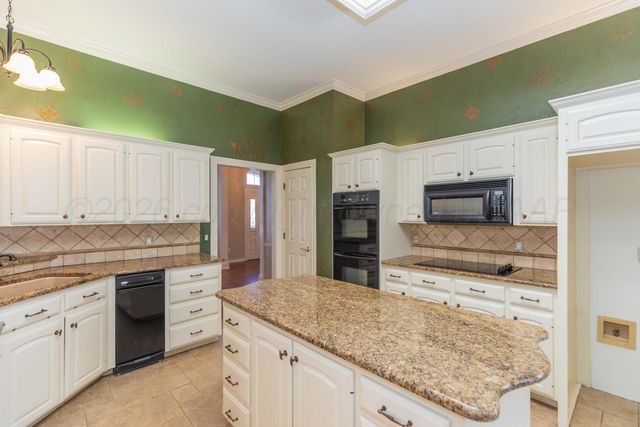 7821 COVINGTON Parkway, Amarillo, TX 79121