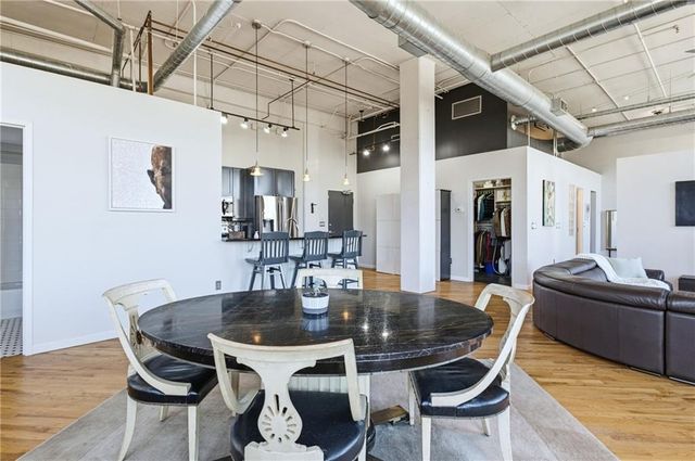 3235 Roswell NE Road 705, Atlanta, GA 30305