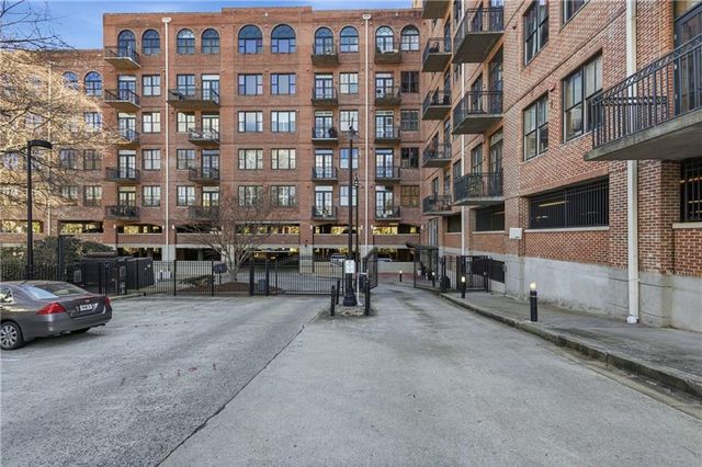 3235 Roswell NE Road 705, Atlanta, GA 30305