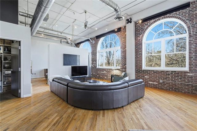 3235 Roswell NE Road 705, Atlanta, GA 30305