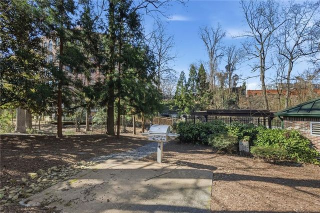 3235 Roswell NE Road 705, Atlanta, GA 30305