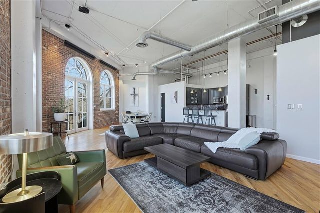 3235 Roswell NE Road 705, Atlanta, GA 30305