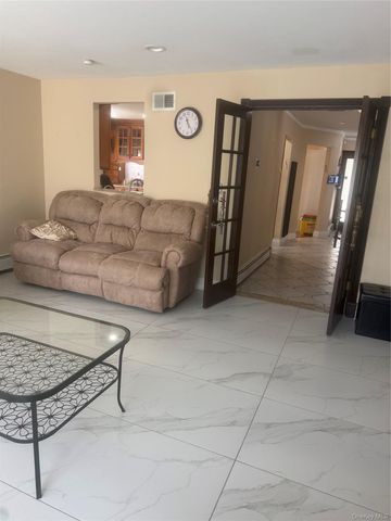 528 Halevy Drive, Cedarhurst, NY 11516