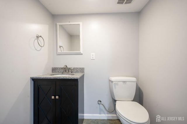 609 Old Stage Road, Spotswood, NJ 08884