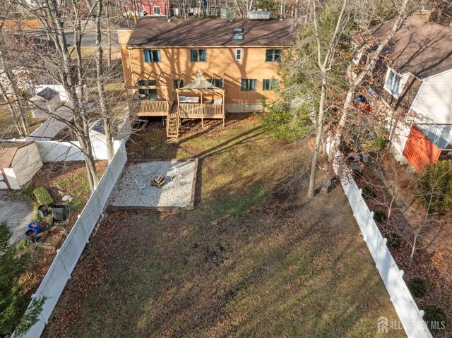 609 Old Stage Road, Spotswood, NJ 08884