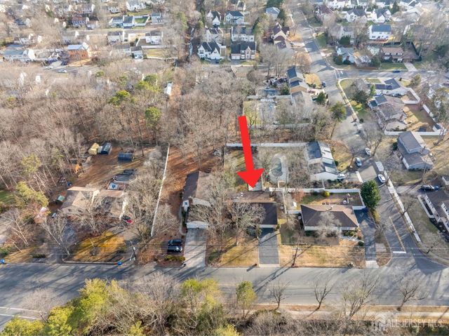 609 Old Stage Road, Spotswood, NJ 08884