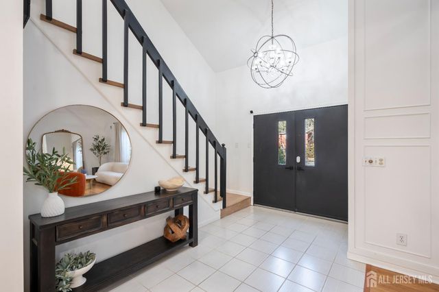 609 Old Stage Road, Spotswood, NJ 08884