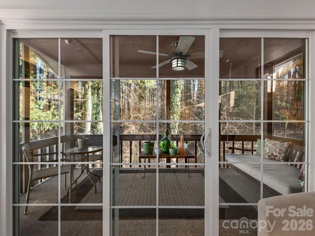 321 Britton Creek Drive, Hendersonville, NC 28791