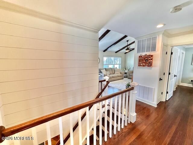 8 Willow Court, Parlin, NJ 08859