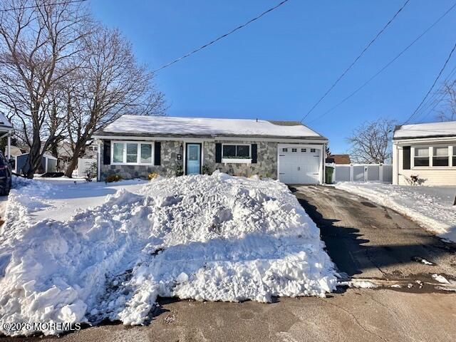 8 Willow Court, Parlin, NJ 08859