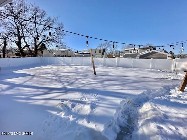 8 Willow Court, Parlin, NJ 08859