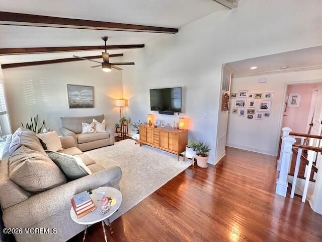 8 Willow Court, Parlin, NJ 08859