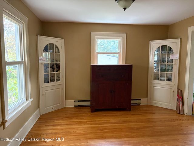 28 North Manheim Boulevard, New Paltz, NY 12561