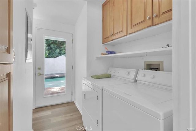 9466 Hidden Valley Place, Beverly Hills, CA 90210