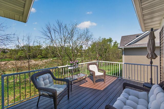 14302 Shore Crest Drive NW, Prior Lake, MN 55372