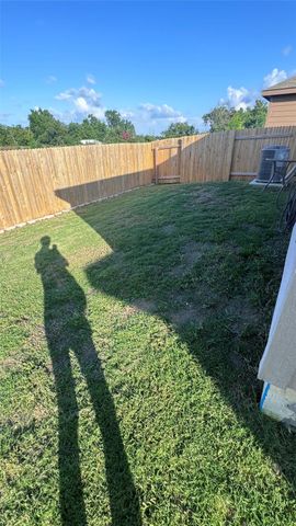 1017 Riverdale CV, Jarrell, TX 76537