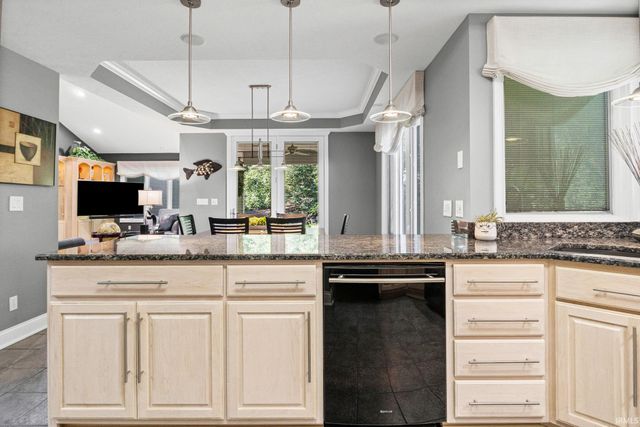 623 Bur Oak W Court, Lafayette, IN 47909