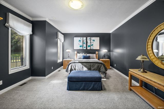 623 Bur Oak W Court, Lafayette, IN 47909