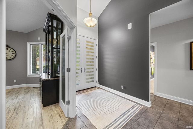 623 Bur Oak W Court, Lafayette, IN 47909