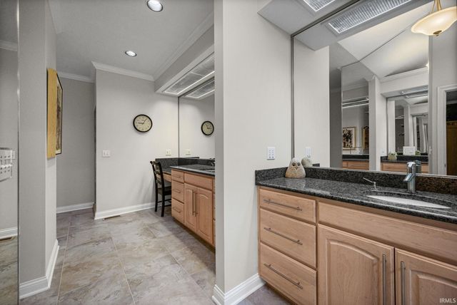 623 Bur Oak W Court, Lafayette, IN 47909