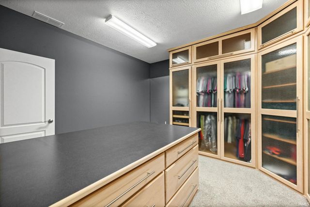 623 Bur Oak W Court, Lafayette, IN 47909