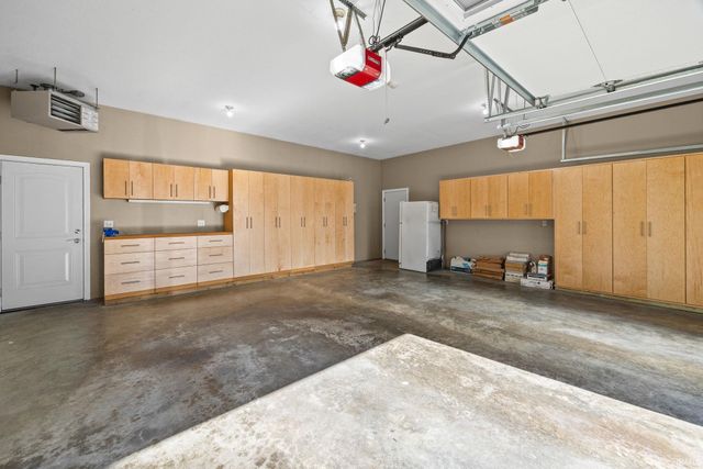 623 Bur Oak W Court, Lafayette, IN 47909
