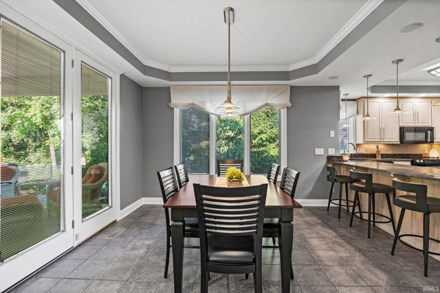 623 Bur Oak W Court, Lafayette, IN 47909