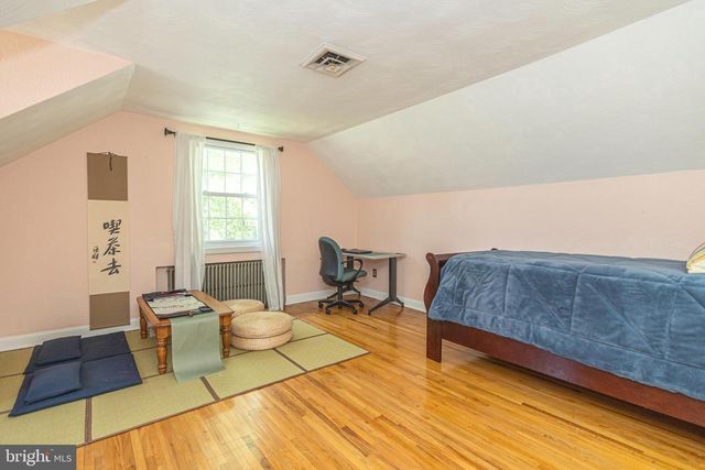 248 N 3RD ST, Perkasie, PA 18944