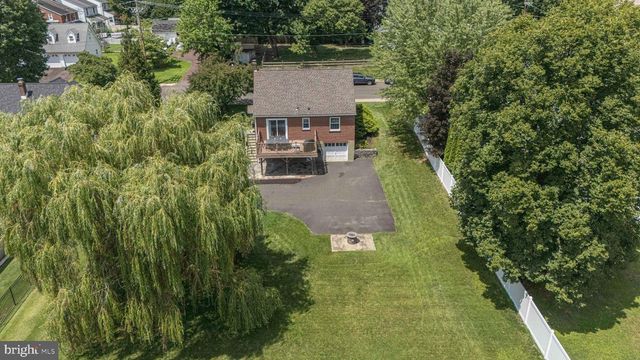 248 N 3RD ST, Perkasie, PA 18944