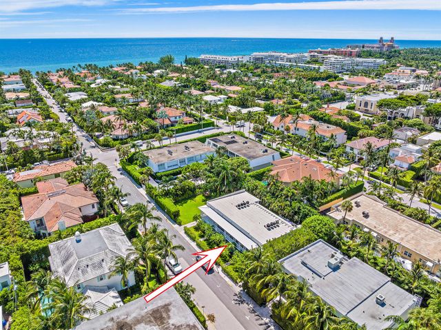220 Atlantic Avenue 3, Palm Beach, FL 33480