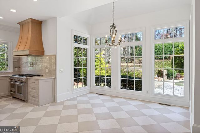 115 Mount Paran Ridge, Atlanta, GA 30327