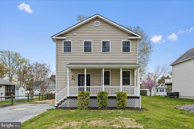 1066 WALNUT AVE, North Beach, MD 20714