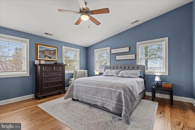1066 WALNUT AVE, North Beach, MD 20714