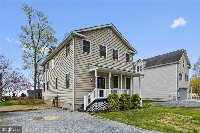1066 WALNUT AVE, North Beach, MD 20714