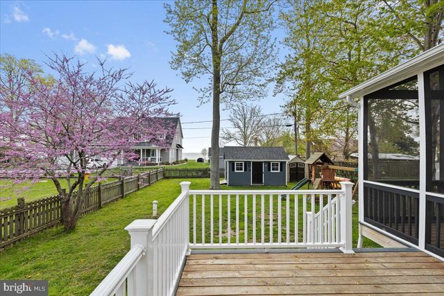 1066 WALNUT AVE, North Beach, MD 20714