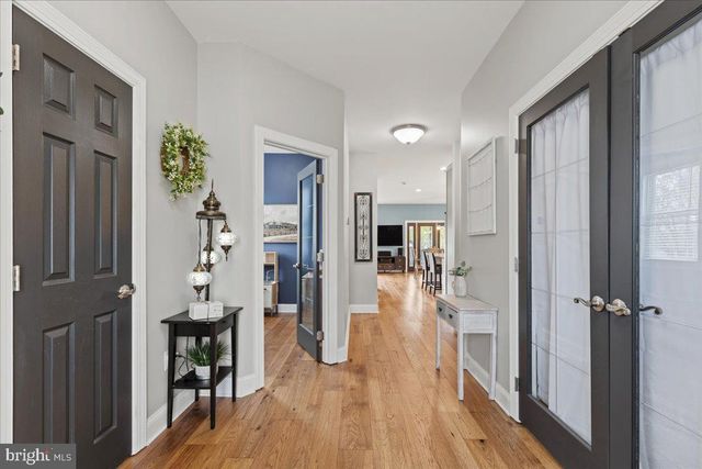 1066 WALNUT AVE, North Beach, MD 20714