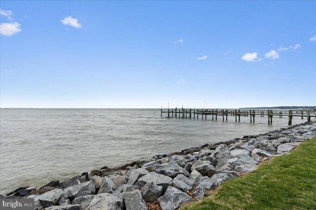 1066 WALNUT AVE, North Beach, MD 20714
